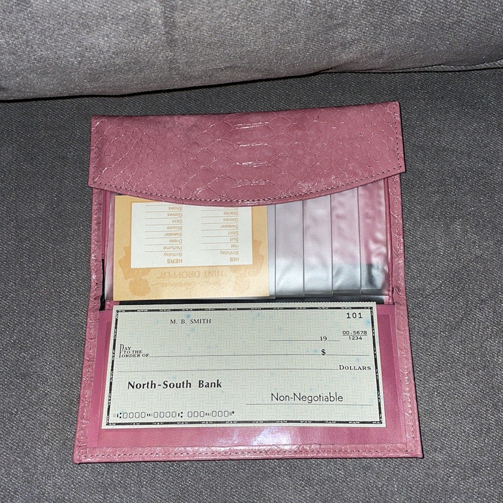 Vintage NWT.  Princess Gardner Genuine Leather Pigskin Wallet. - Picture 6 of 10